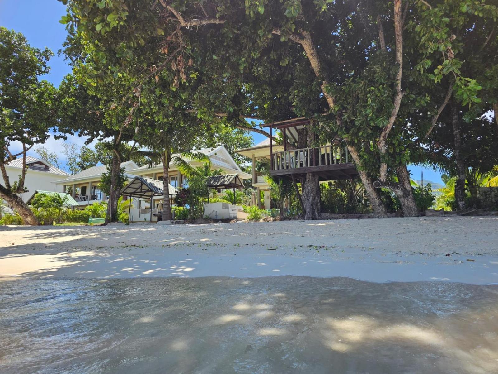 La Digue Luxury Beach & Spa 外观 照片